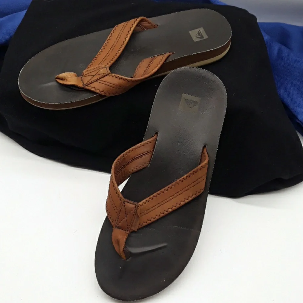 QUICKSILVER BROWN SANDALS